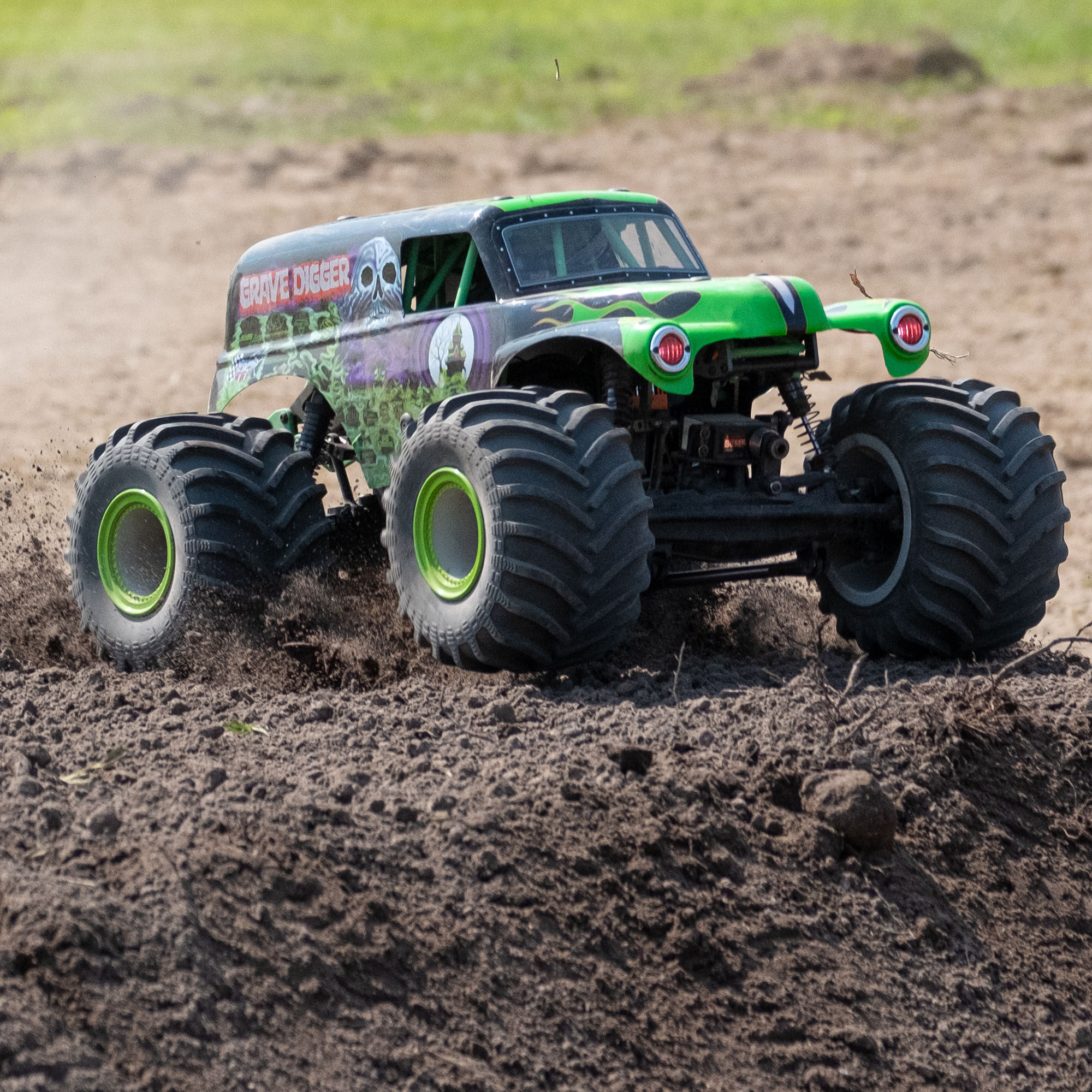 Losi 1/8 LMT 3S 4X4 RTR Brushless Monster Truck