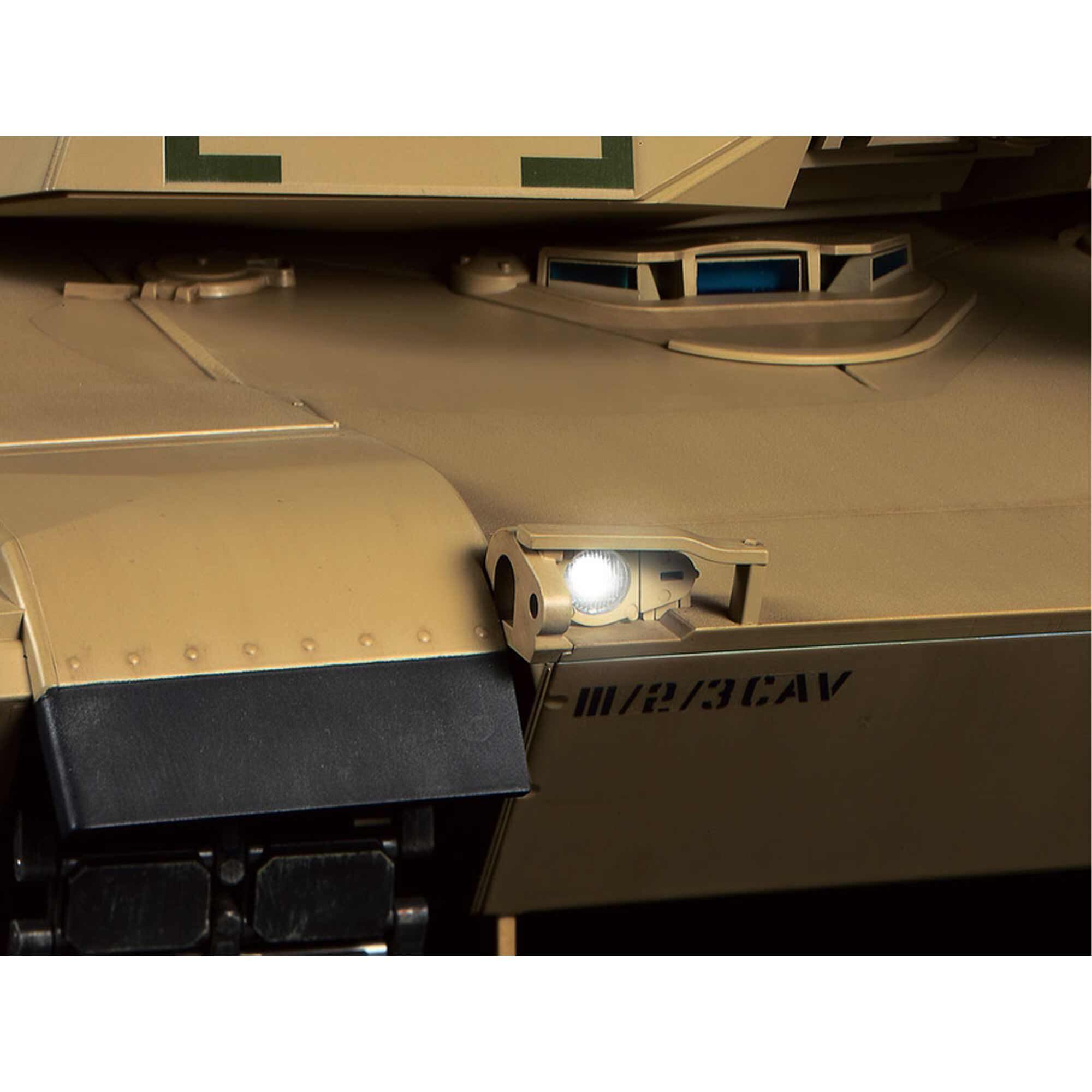 Tamiya 1/16 U.S. Main Battle Tank M1A2 Abrams Full-Option Kit