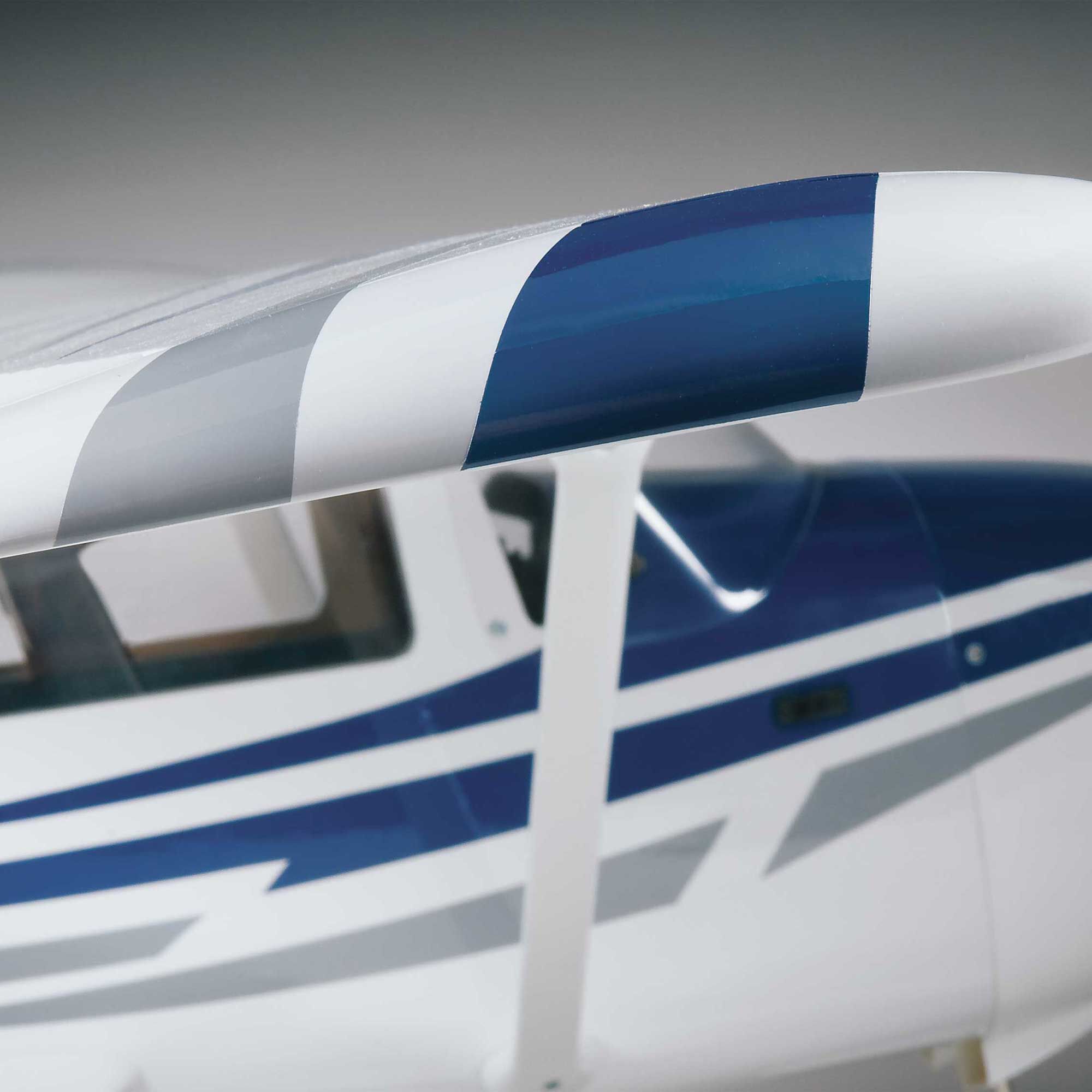 Top Flite Cessna 182 Skylane .60-.91 GP/EP ARF, 81"