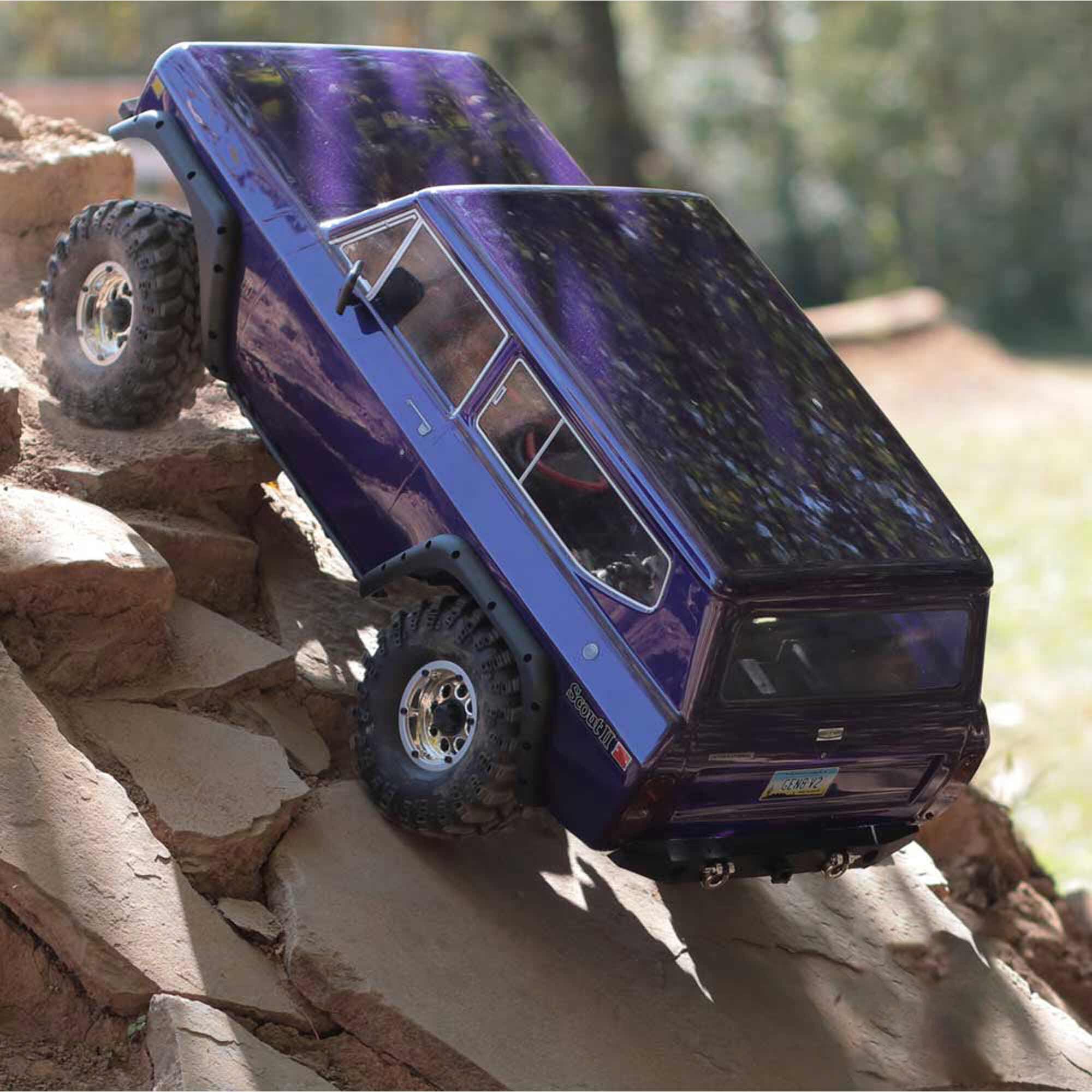 Redcat Racing 1/10 Gen8 V2 International Harvester Scout II Brushed 4X4 Crawler RTR, Purple