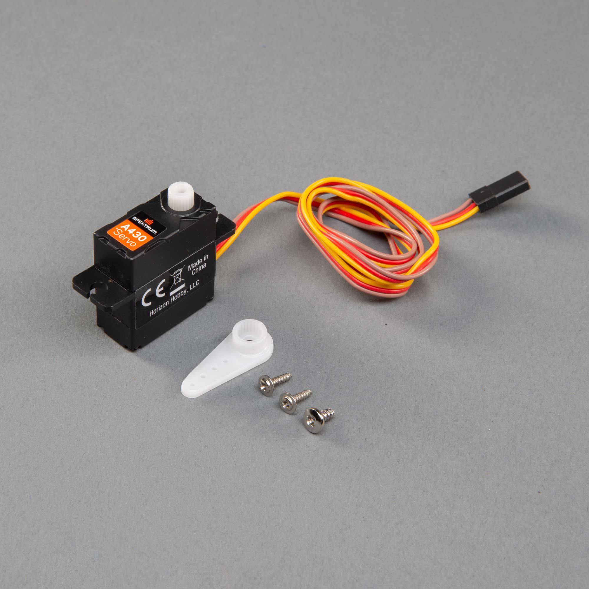 Spektrum 17g Analog Servo: P-51D 1.5m Mustang