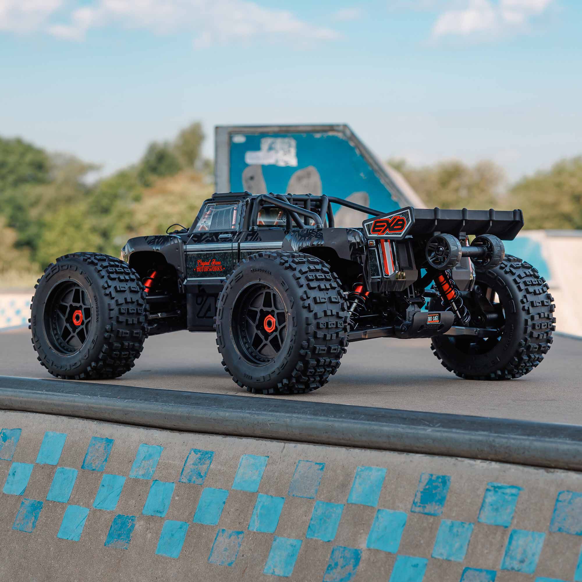 ARRMA 1/5 OUTCAST 8S EXB AVC 4X4 RTR Brushless Stunt Truck, Black