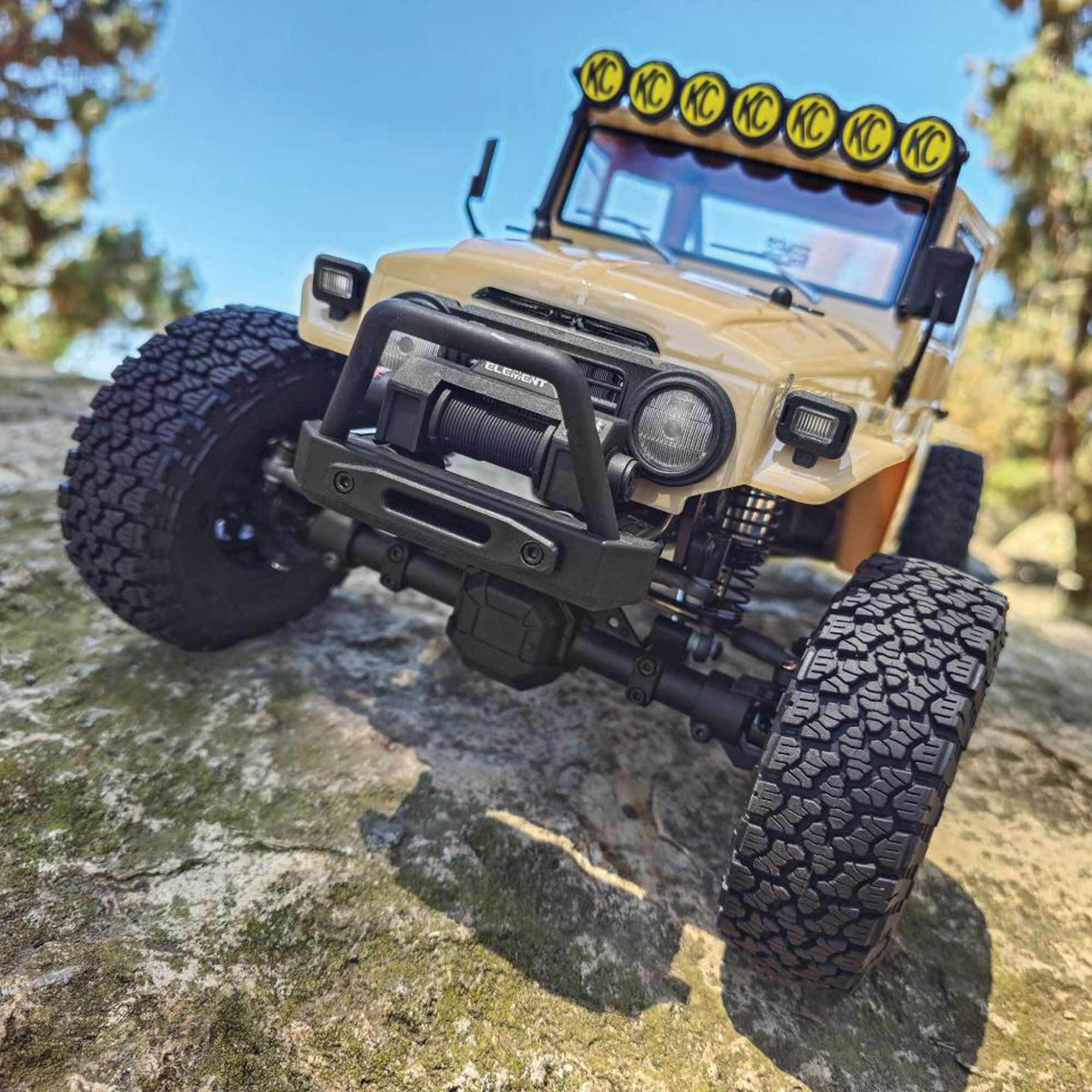 Team Associated Enduro Trail Truck, Zuul Tan RTR