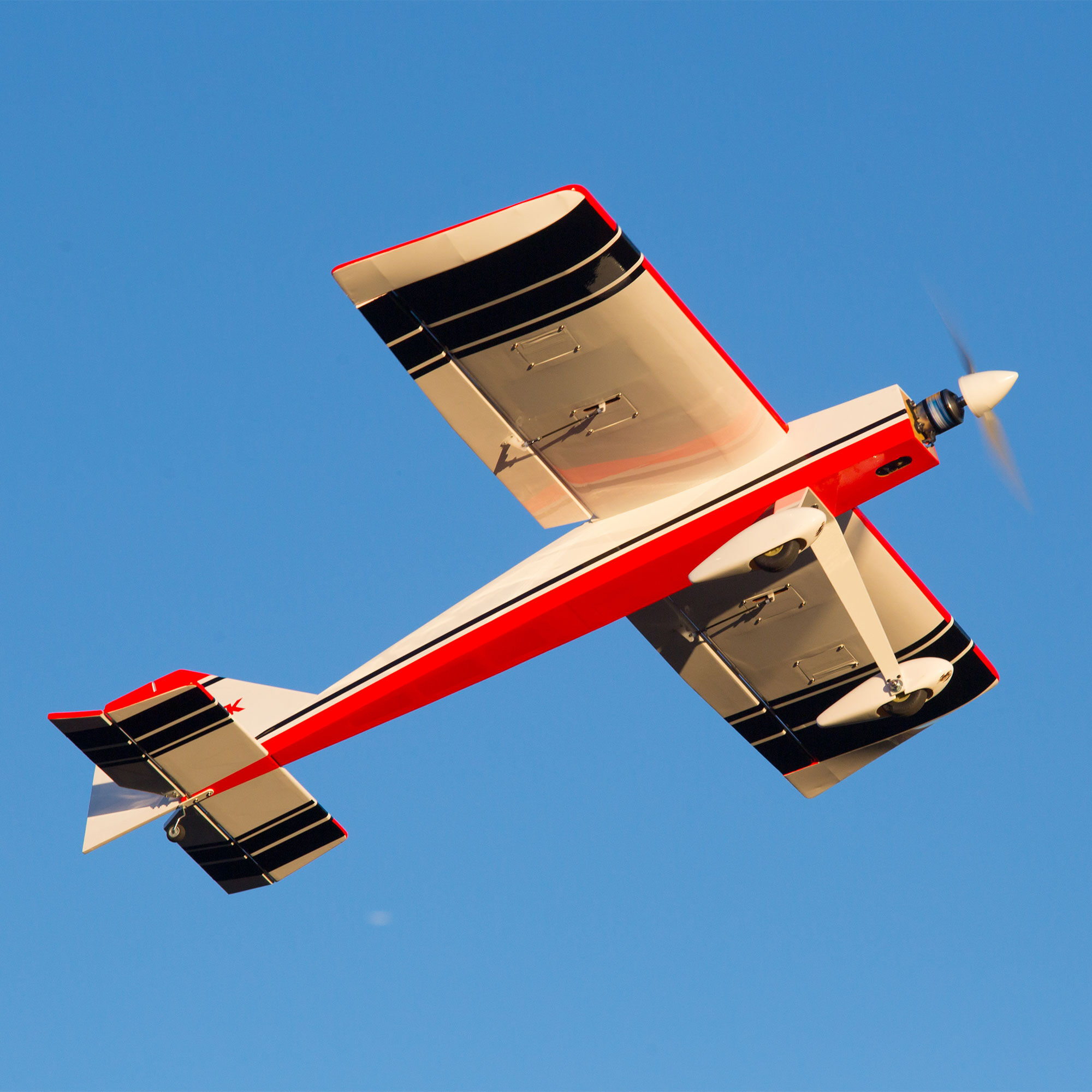 Hangar 9 Ultra Stick 10cc ARF, 60"