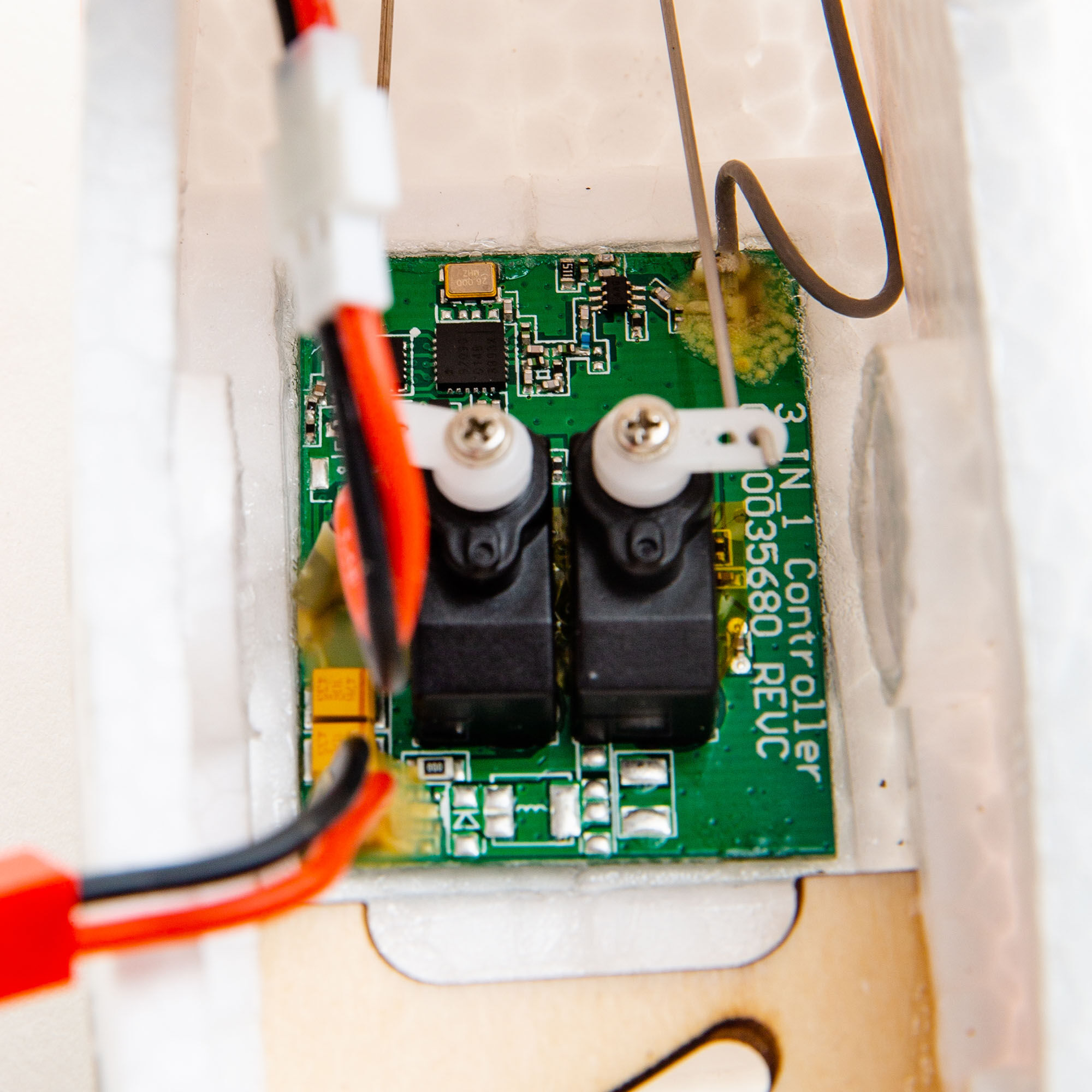 HobbyZone Mini AeroScout RTF