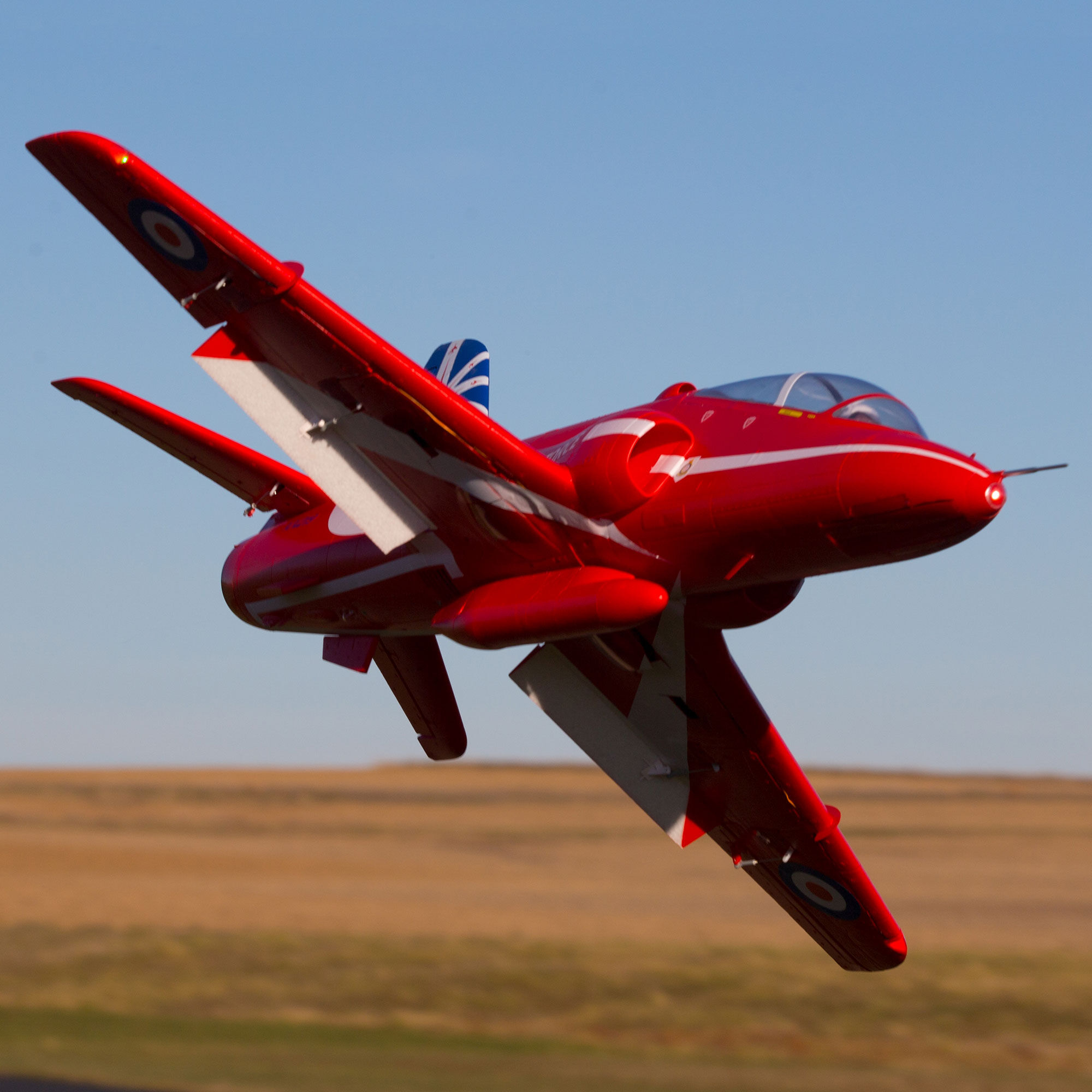 FMS BAE Hawk Red Arrow 80mm EDF Jet PNP