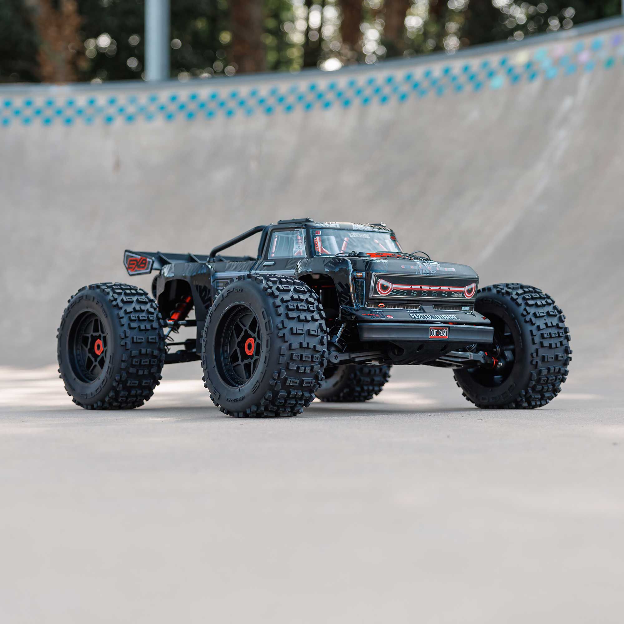 ARRMA 1/5 OUTCAST 8S EXB AVC 4X4 RTR Brushless Stunt Truck, Black