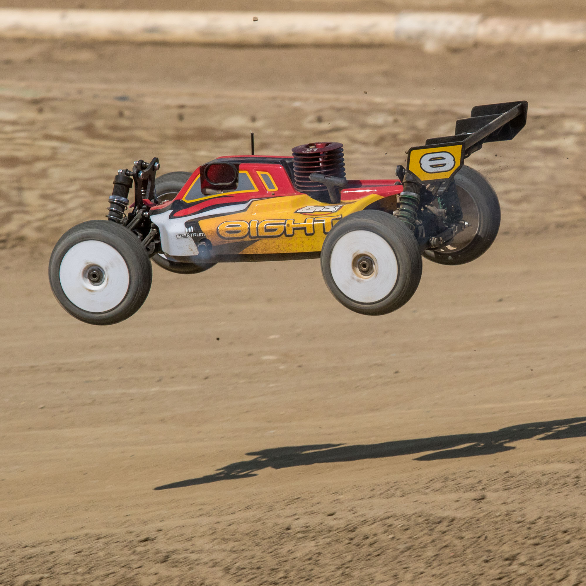 Losi 1/8 8IGHT 4WD Buggy Nitro RTR, Red/Yellow