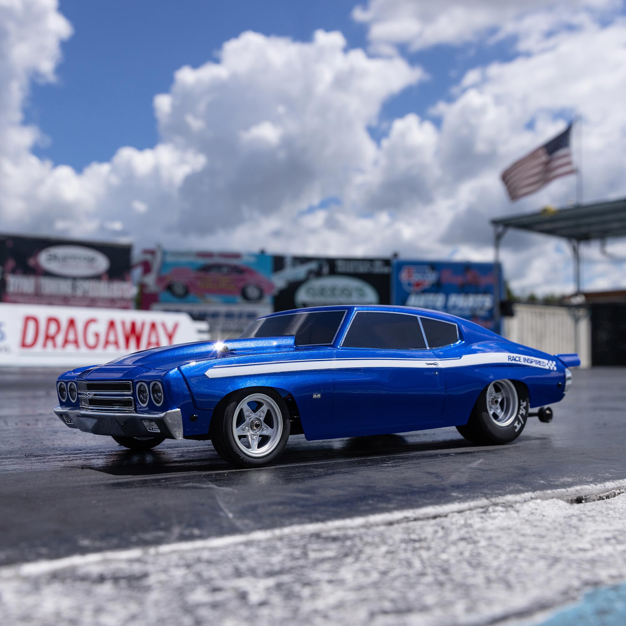 Losi 1/16 Mini 1970 Chevy Chevelle 2S 2WD RTR Brushless No Prep Drag Car (Battery & Charger Included), Blue