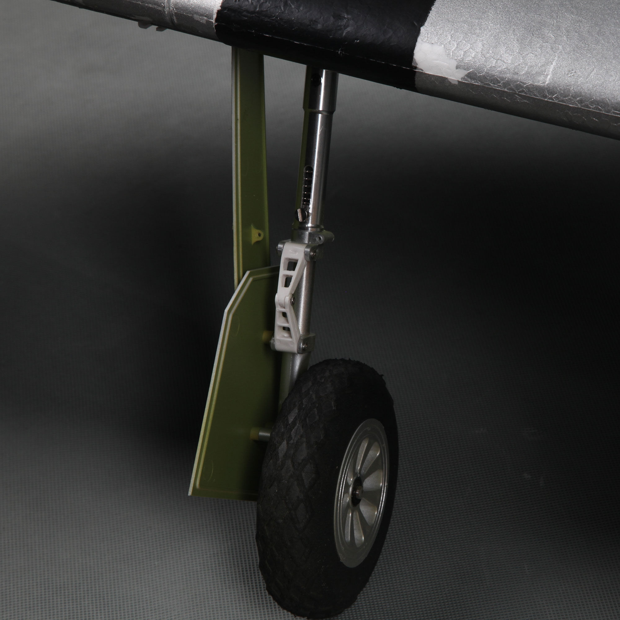 FMS P-47 Razorback Bonnie PNP, 1500mm