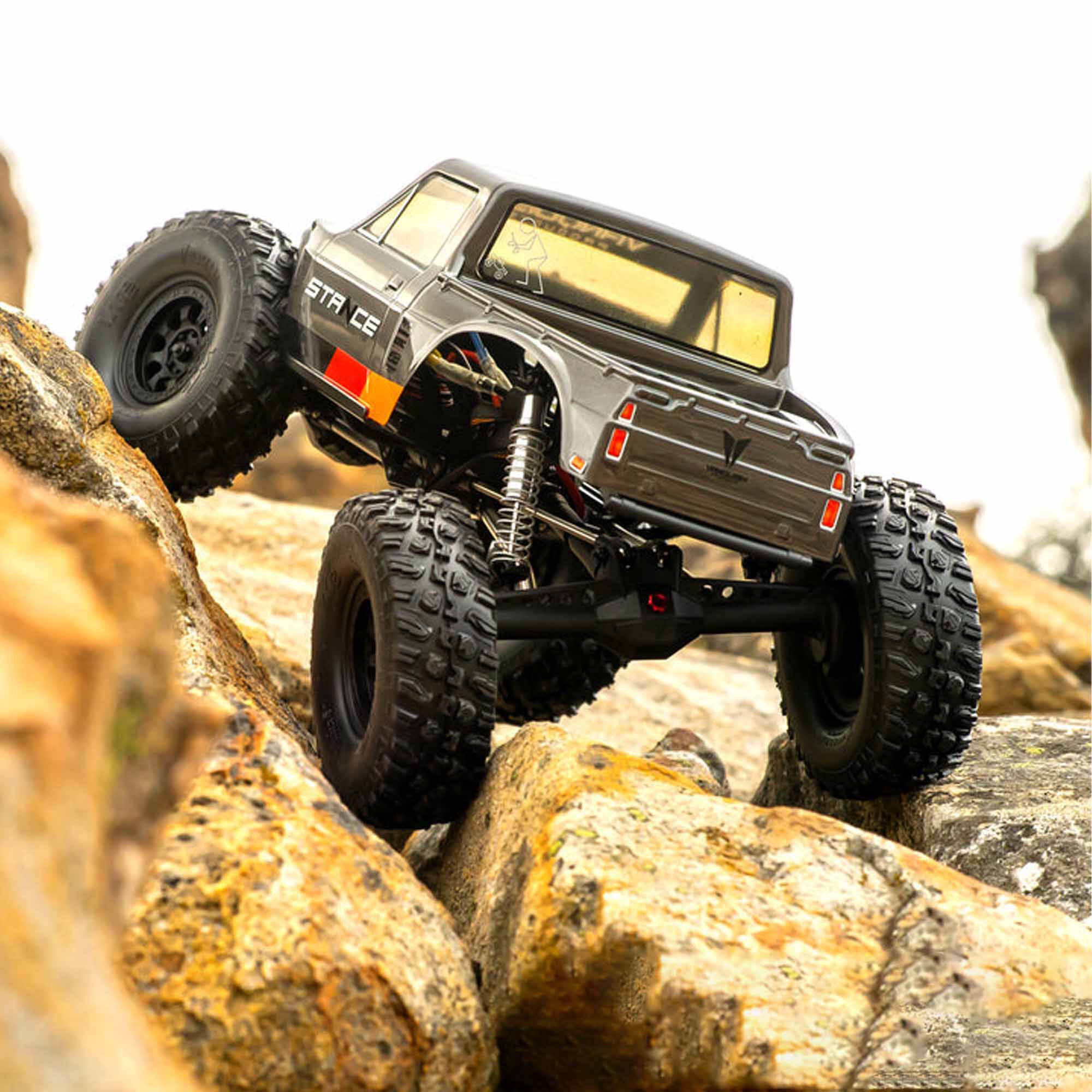 Vanquish Products 1/10 VRD Stance Brushed Rock Crawler RTR, Graphite