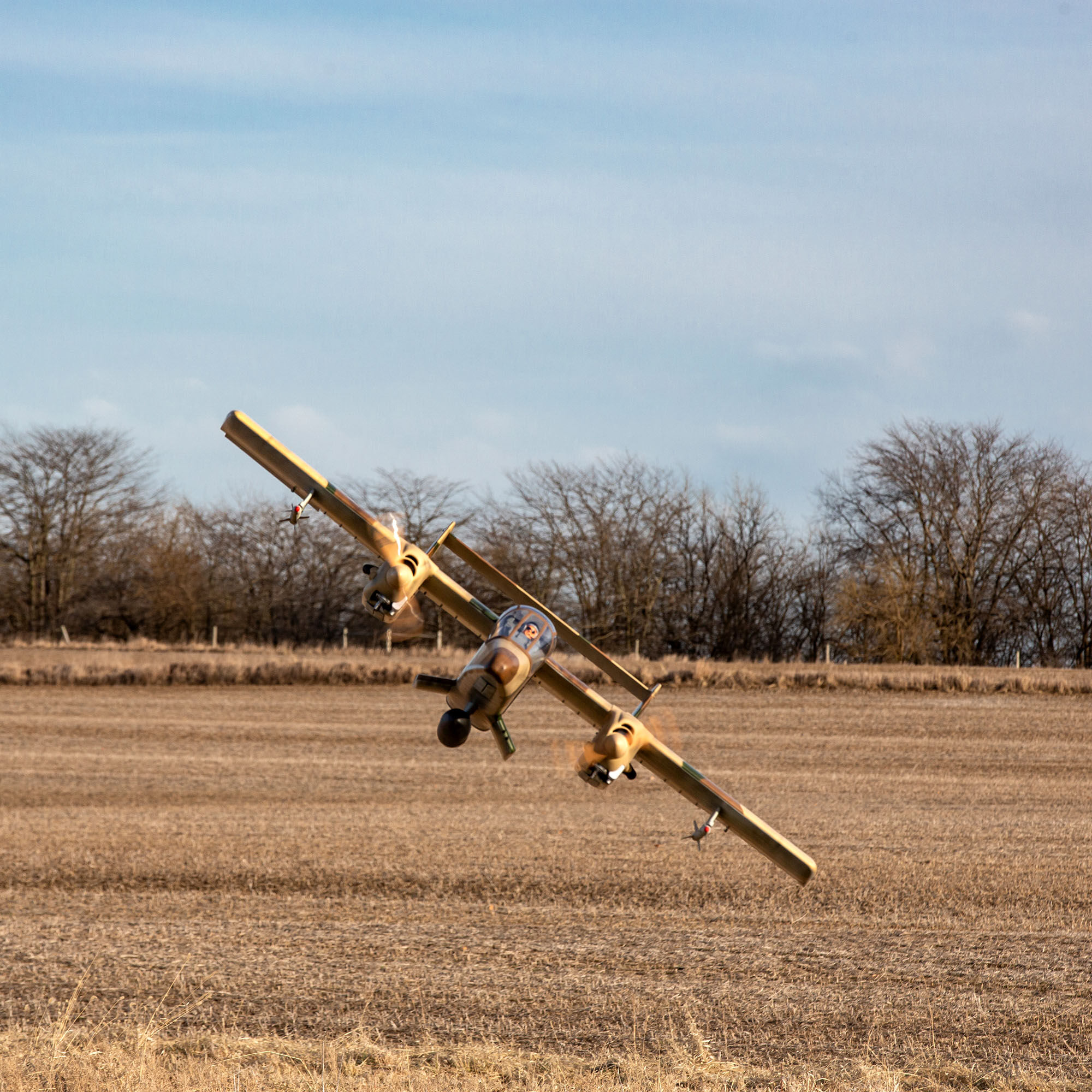 Hangar 9 OV-10 Bronco 30cc ARF, 108"