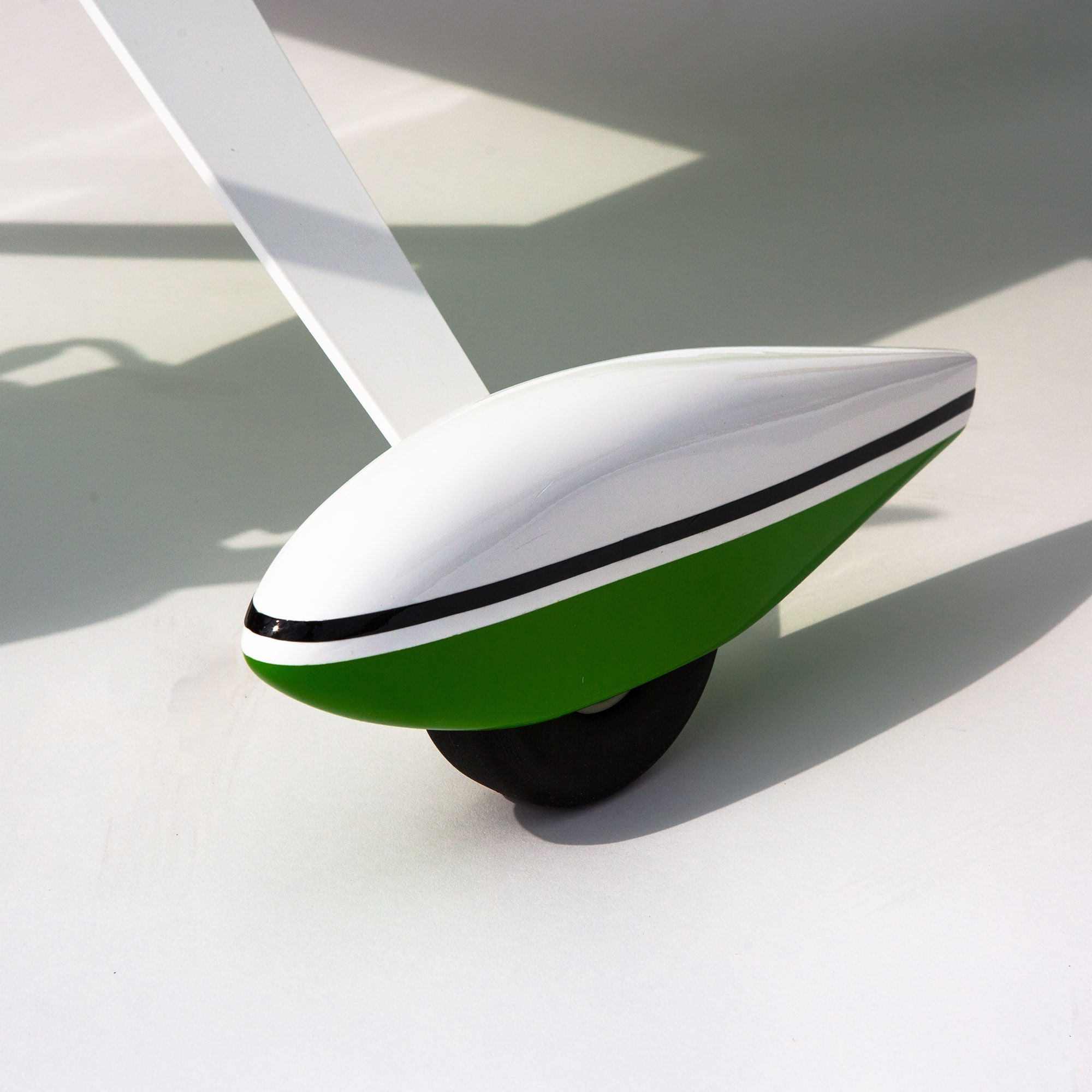 Hangar 9 Ultra Stick 30cc ARF, 81"