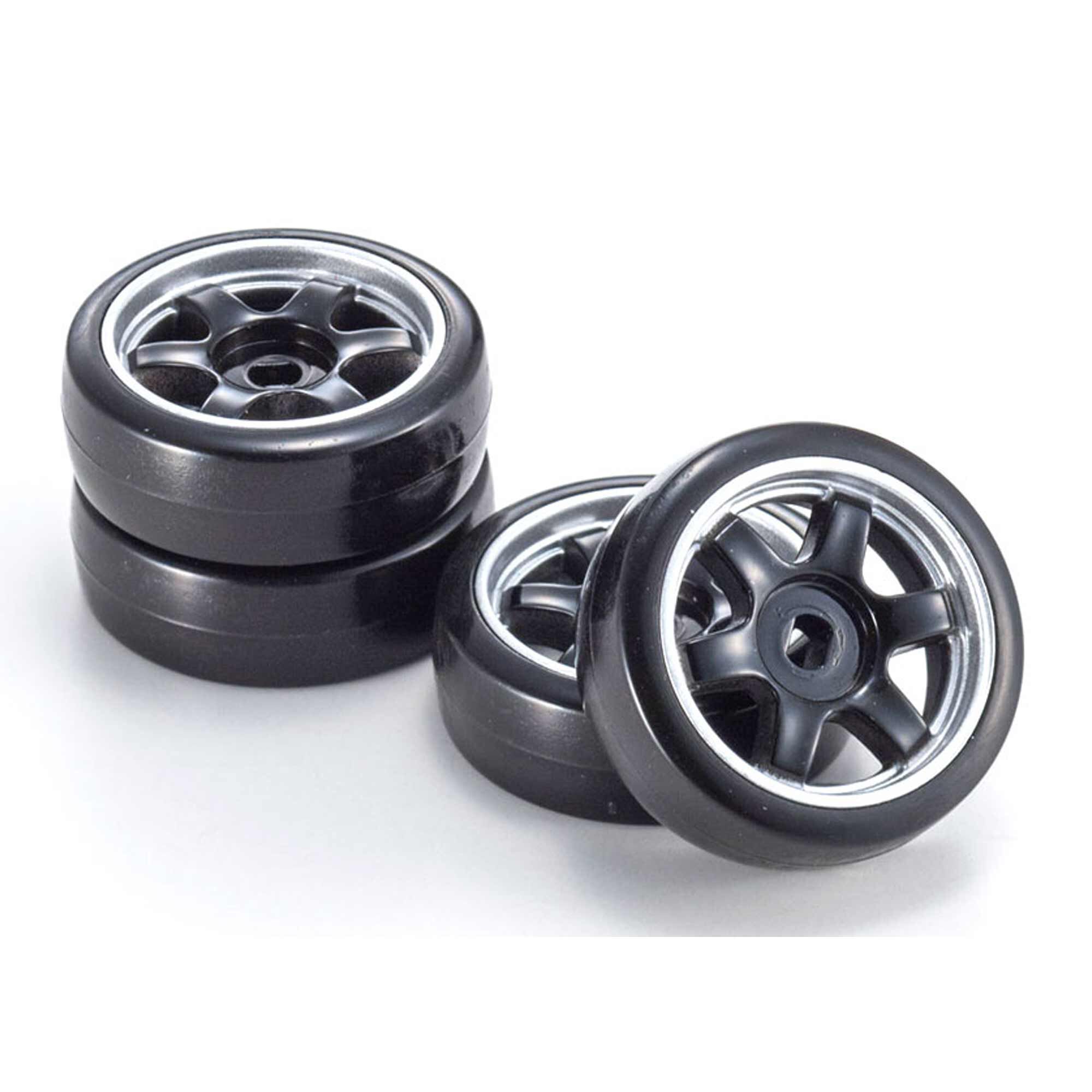 Kyosho 1/28 Nissan Skyline GT-R Nismo (R32) MINI-Z AWD RTR, White