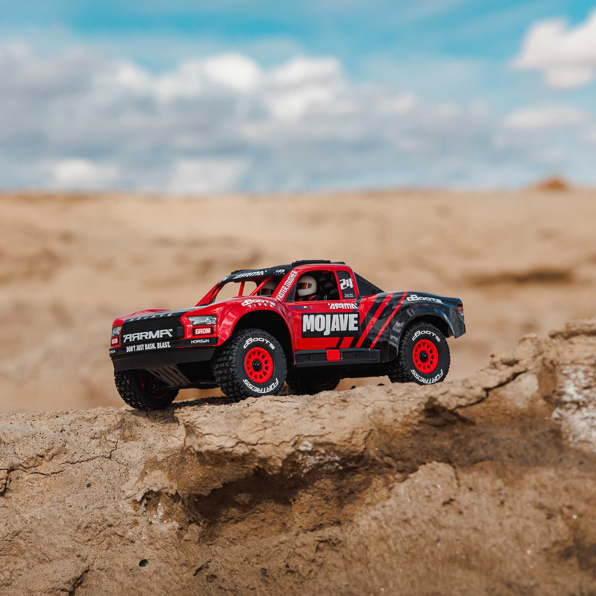 ARRMA 1/16 MOJAVE GROM 4X4 RTR Brushed Desert Truck (Battery & Charger Included), Red/Black