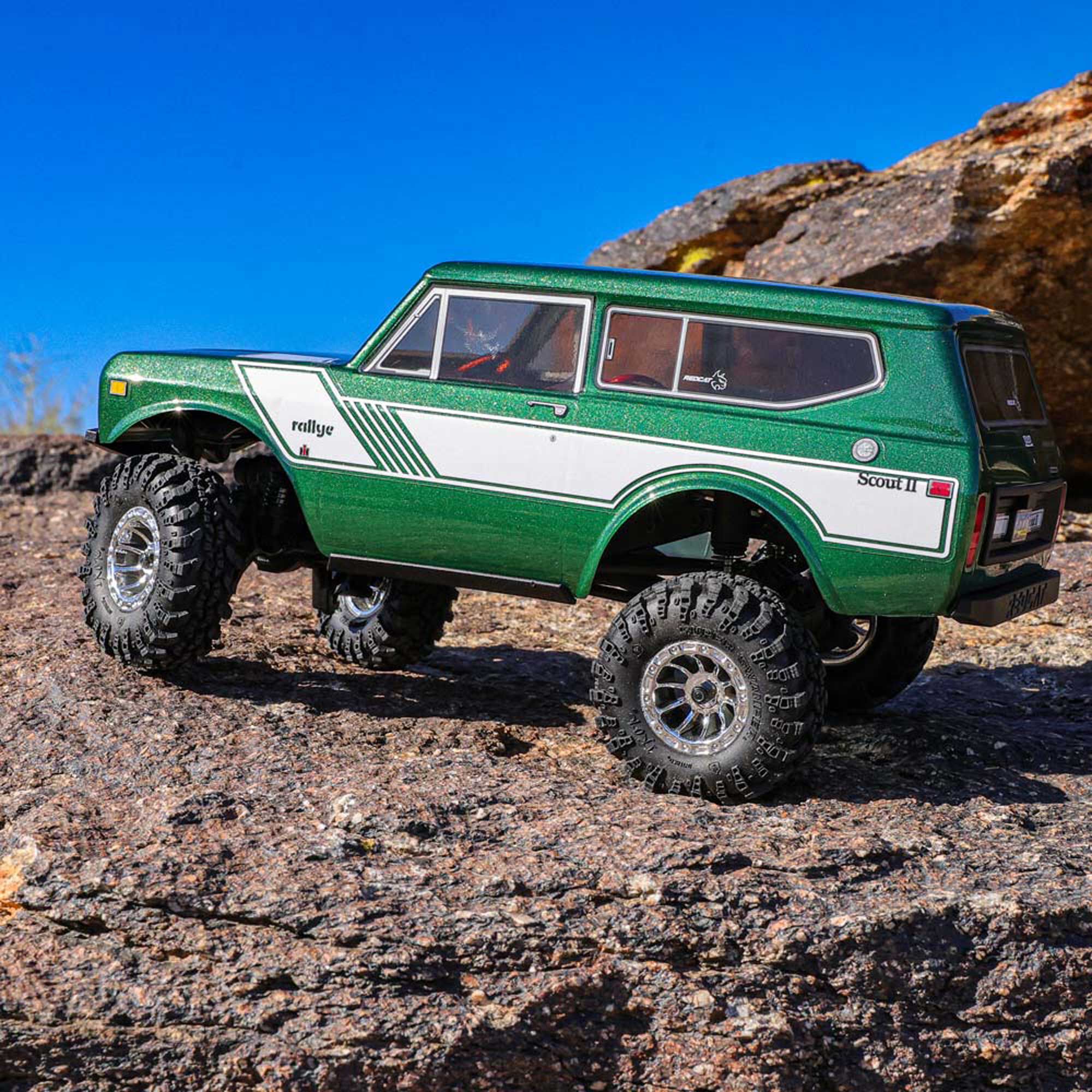 Redcat Racing 1/18 Ascent-18 International Scout II 4x4 Rock Crawler RTR, Green