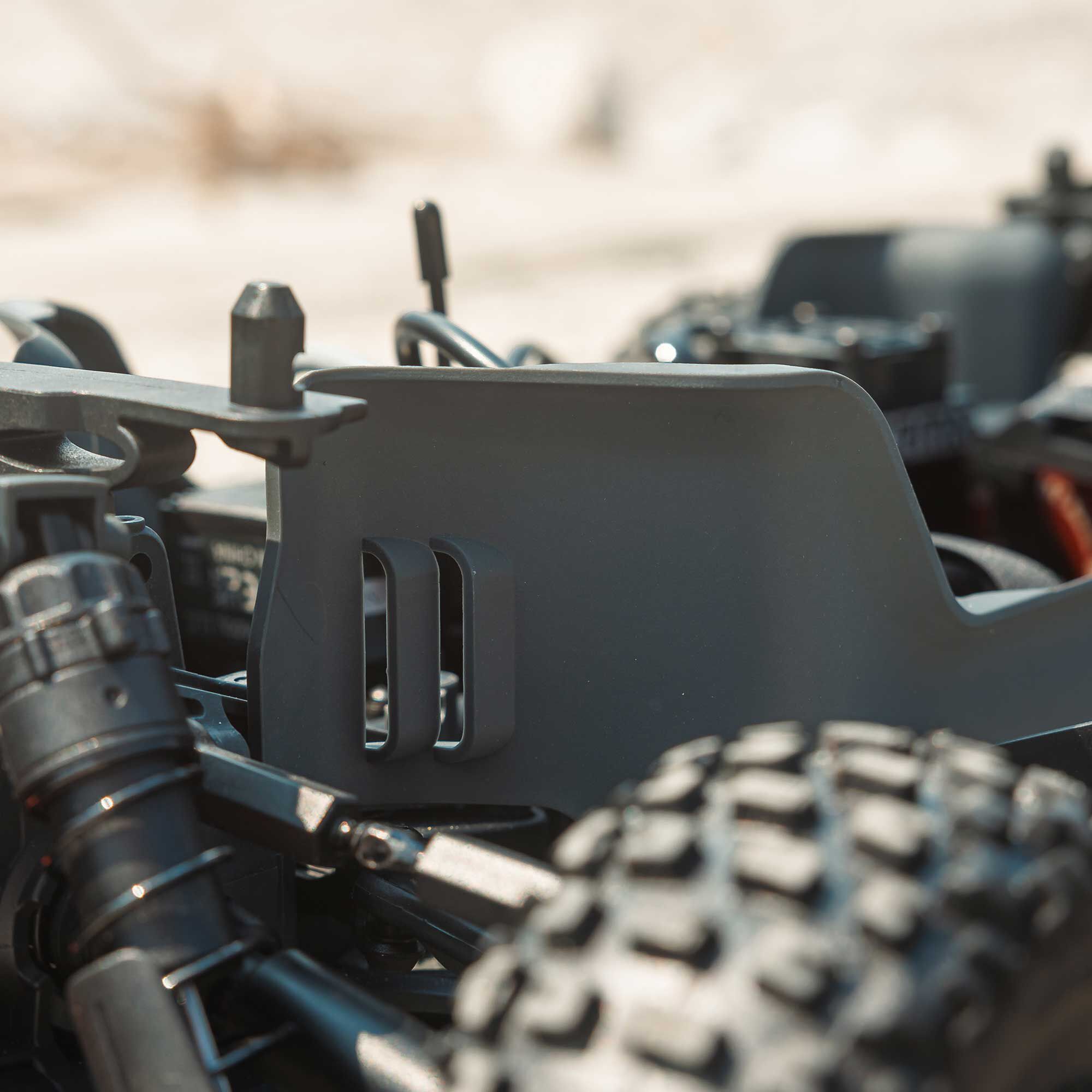 ARRMA 1/10 SENTON 223S DSC 4X4 RTR Brushless Short Course Truck, Yellow