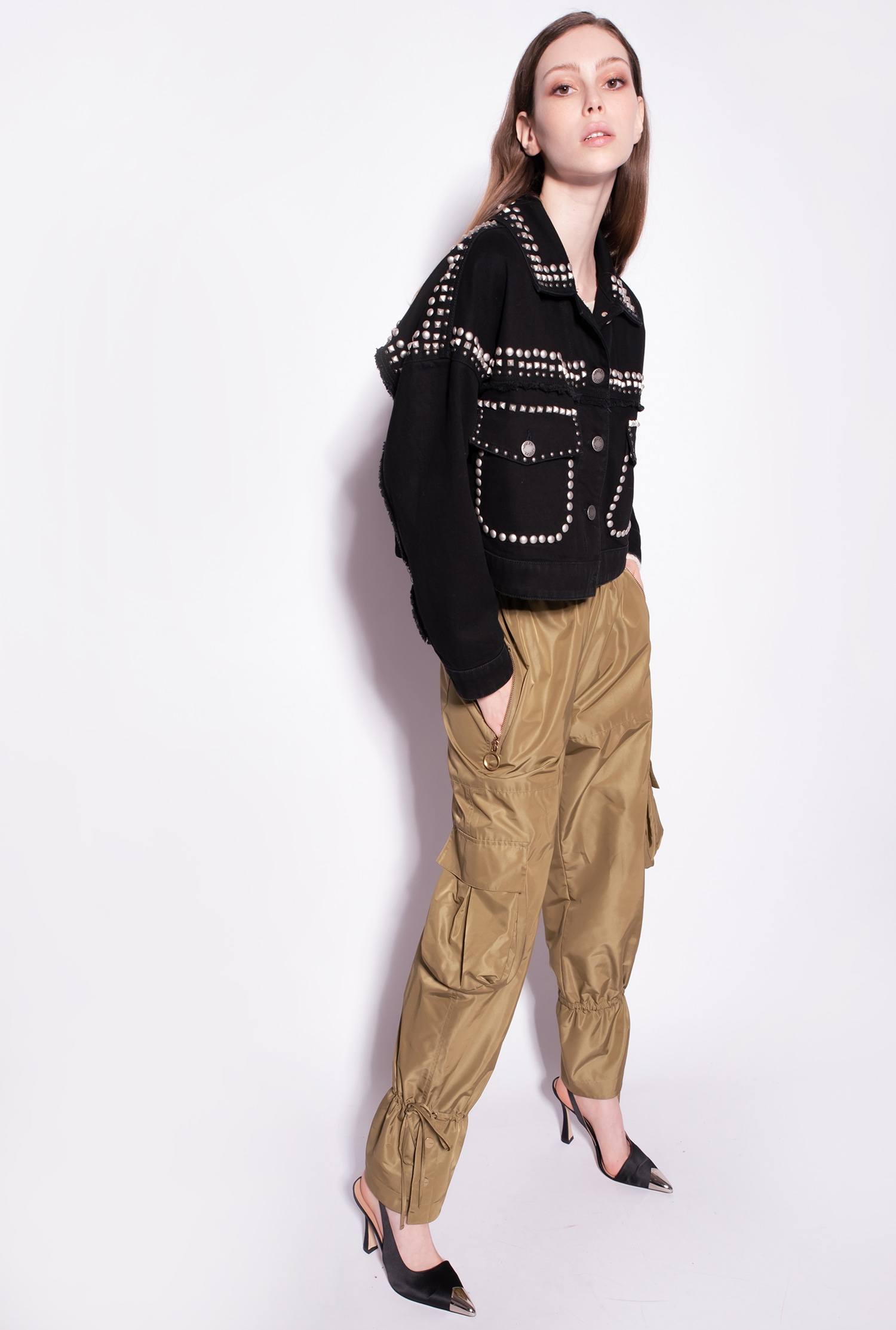 Bull fabric jacket with studs