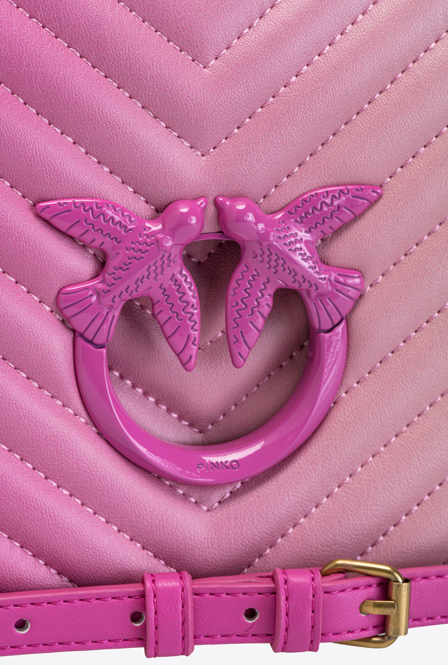 Classic Love Bag Click Shaded Chevron