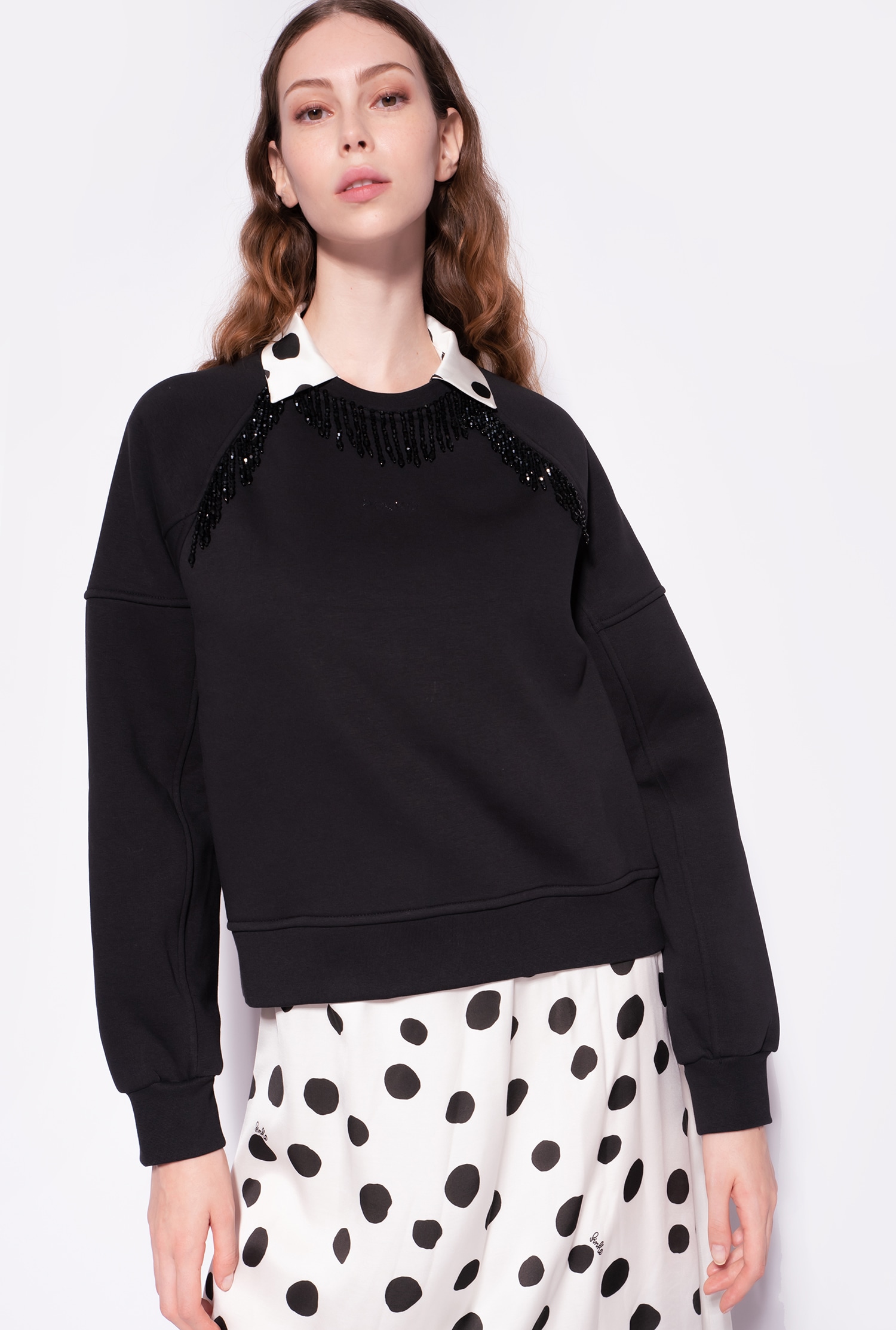 Sweatshirt with shiny fringing