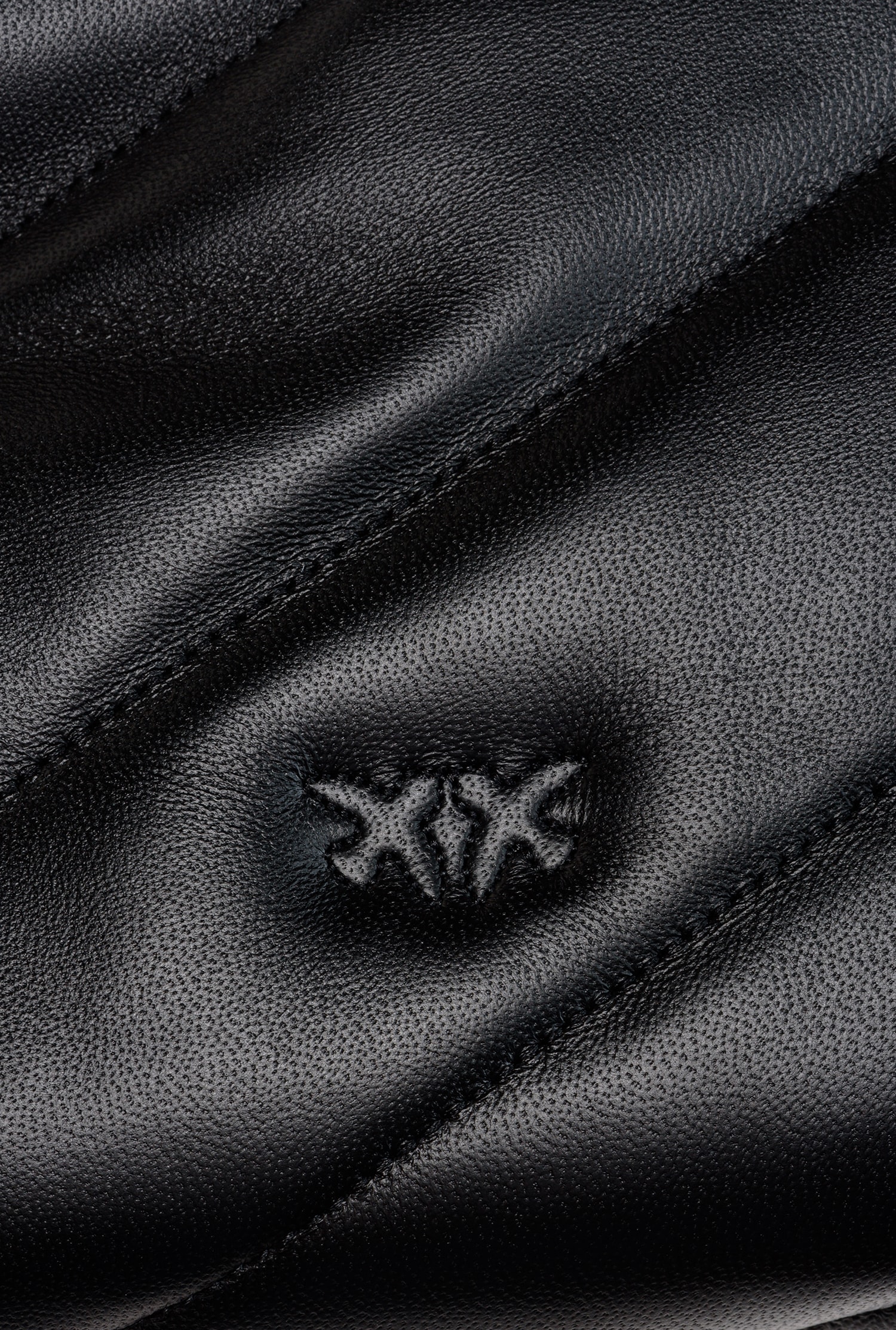 Classic Love Bag Puff Maxi Quilt