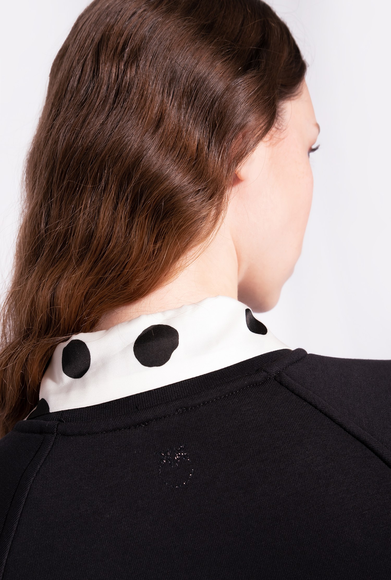 Sweatshirt with shiny fringing