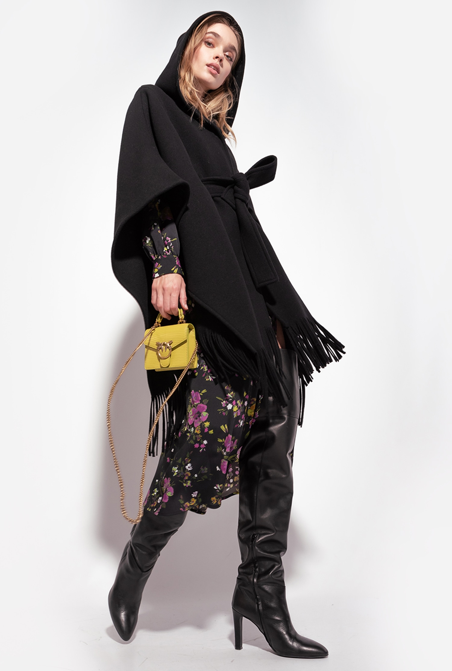 Hooded cape with fringing