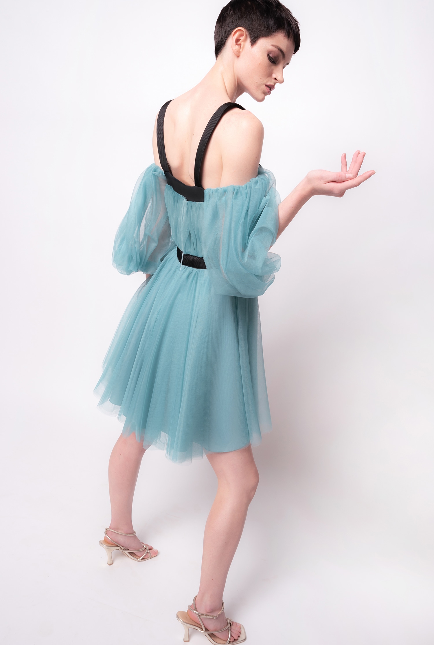 Tulle mini dress with balloon sleeves