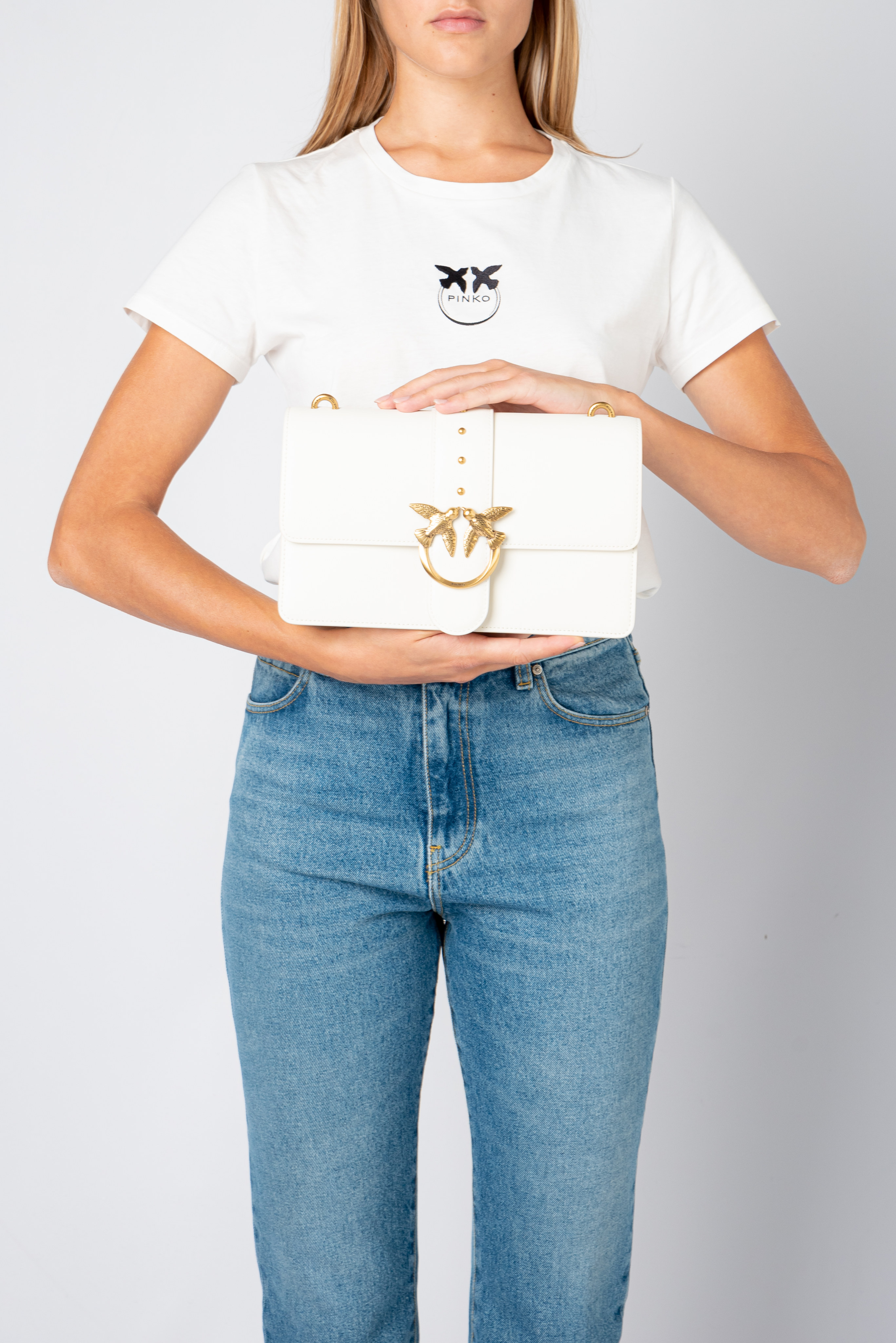 Classic Love Bag Icon Simply