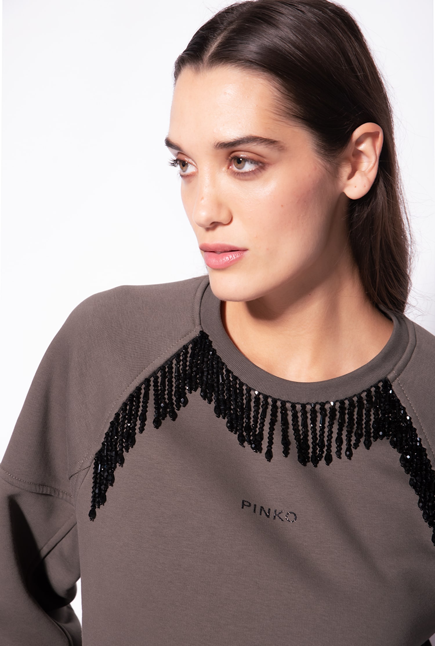 Sweatshirt with shiny fringing