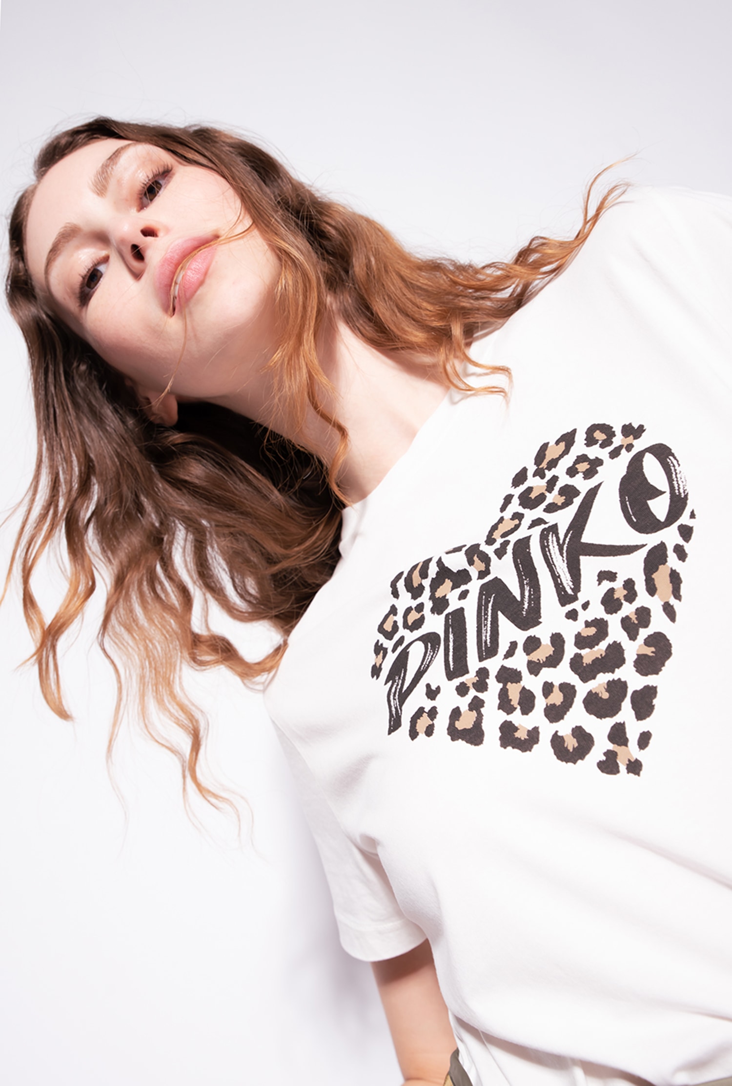 T-shirt with spotted heart