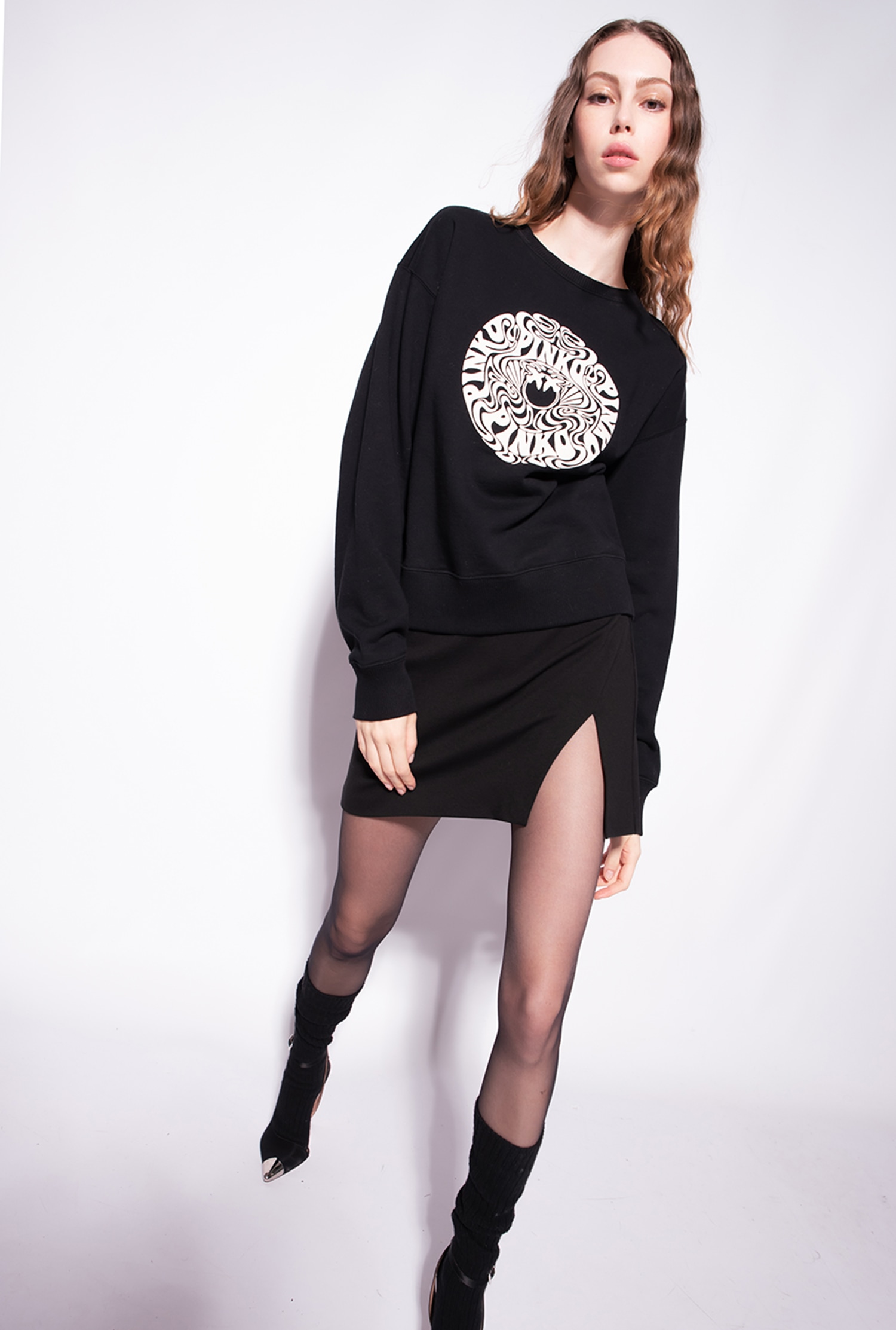 Sweatshirt with Love Birds logo