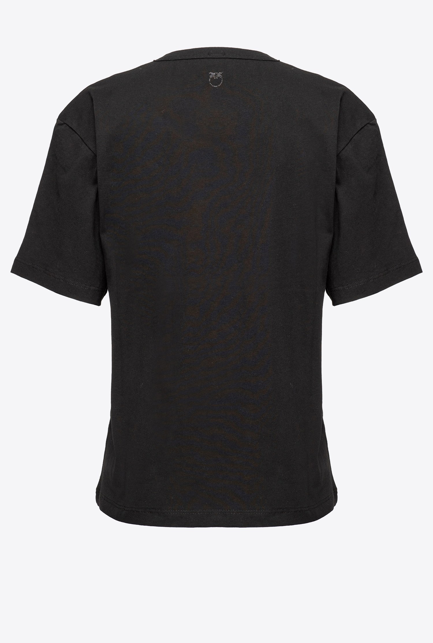 T-shirt with beads on the neck