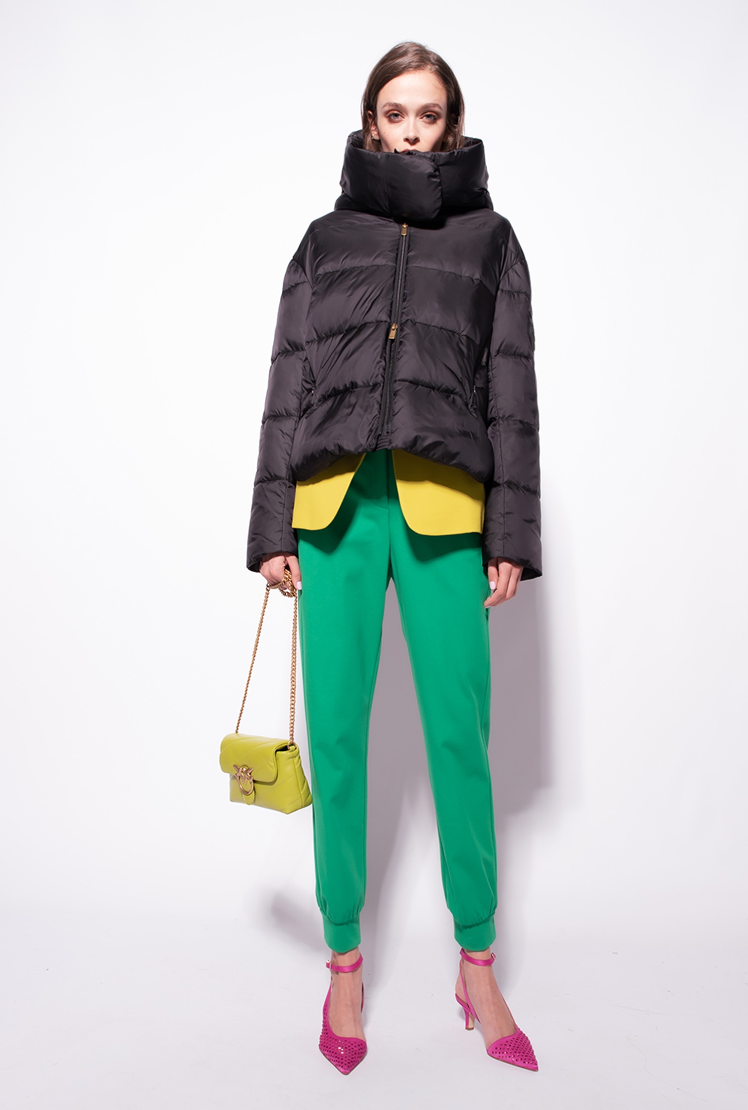 Semi-glossy down jacket with hood