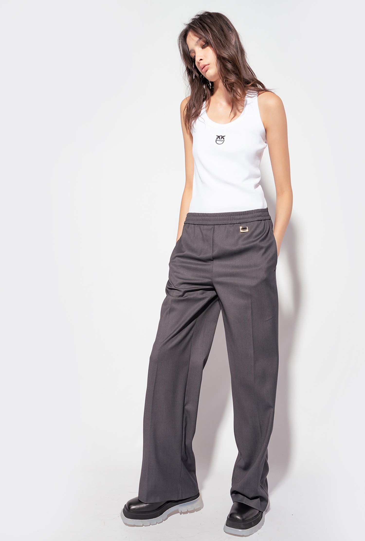 Wide-leg trousers with elastic waist