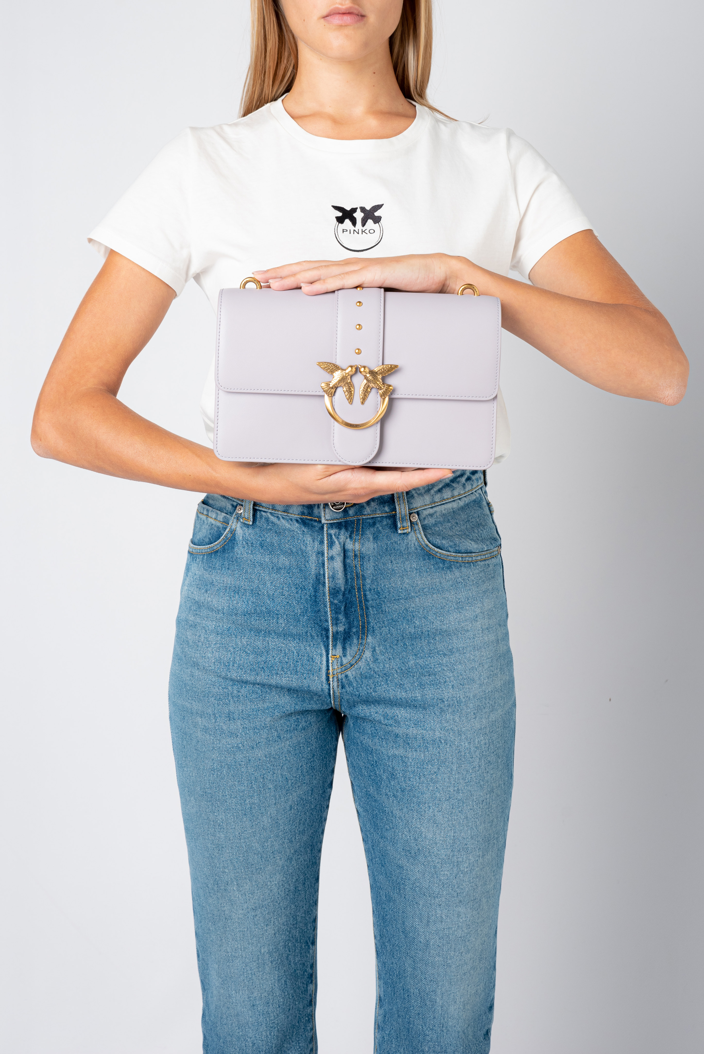 Classic Love Bag Icon Simply