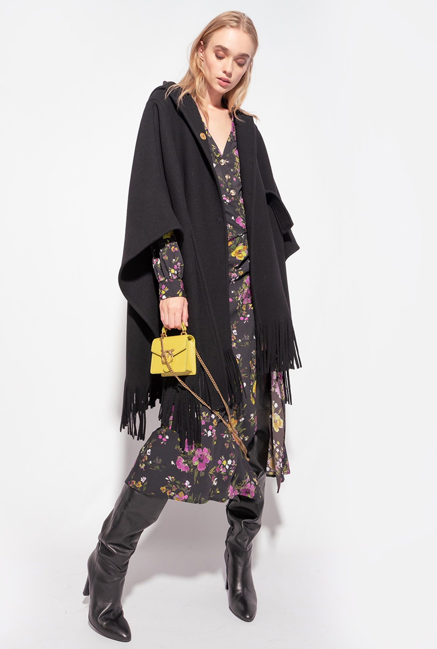 Hooded cape with fringing