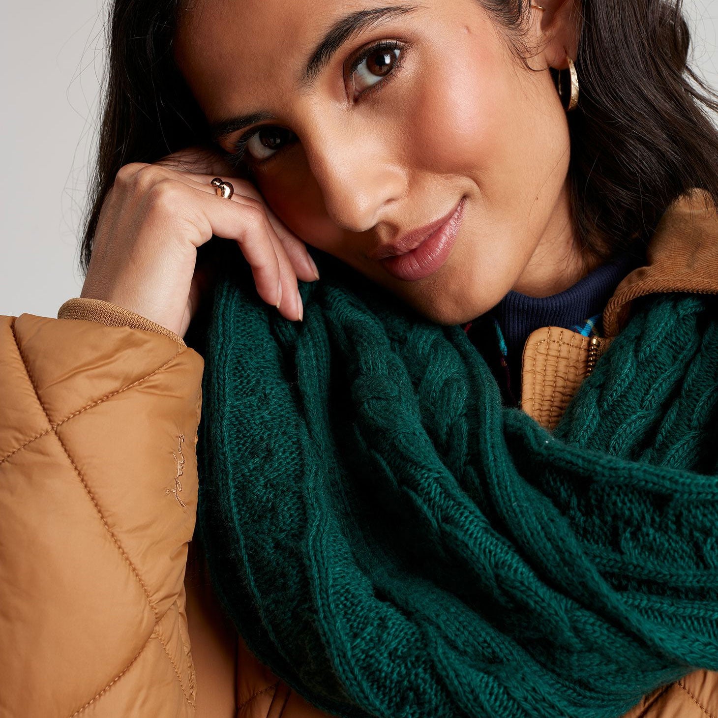 Joules Ladies Elena Cable Knit Scarf