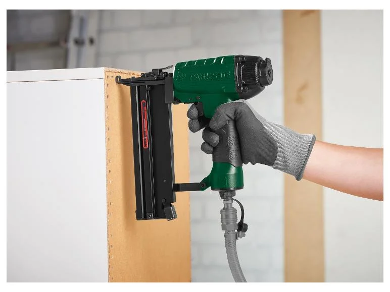 Agrafeuse et cloueuse pneumatique PDT 40 F4