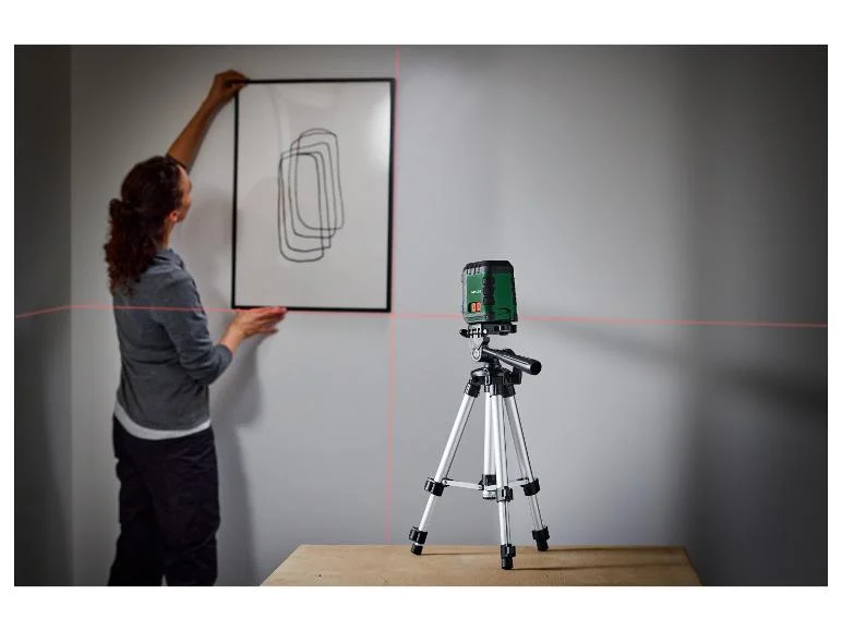 Niveau laser en croix avec trépied PKLL 10 B4