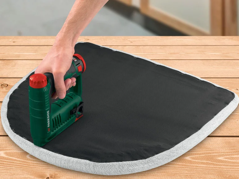 PARKSIDE® Agrafeuse sans fil PAT 12 B2, sans batterie ni chargeur, 12 V