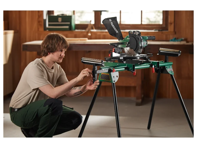 Scie à onglet PKS 1500 C4