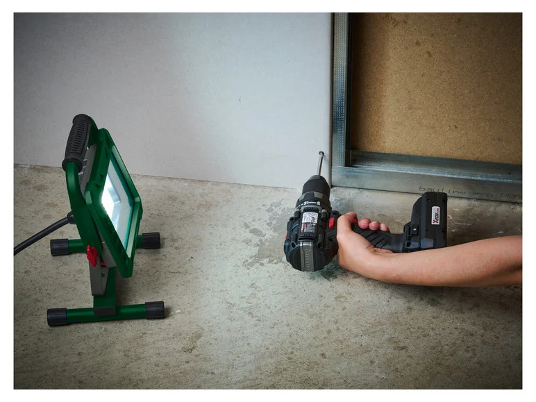 PARKSIDE® Projecteur de chantier LEDPASB 44 A1, 43,5 W