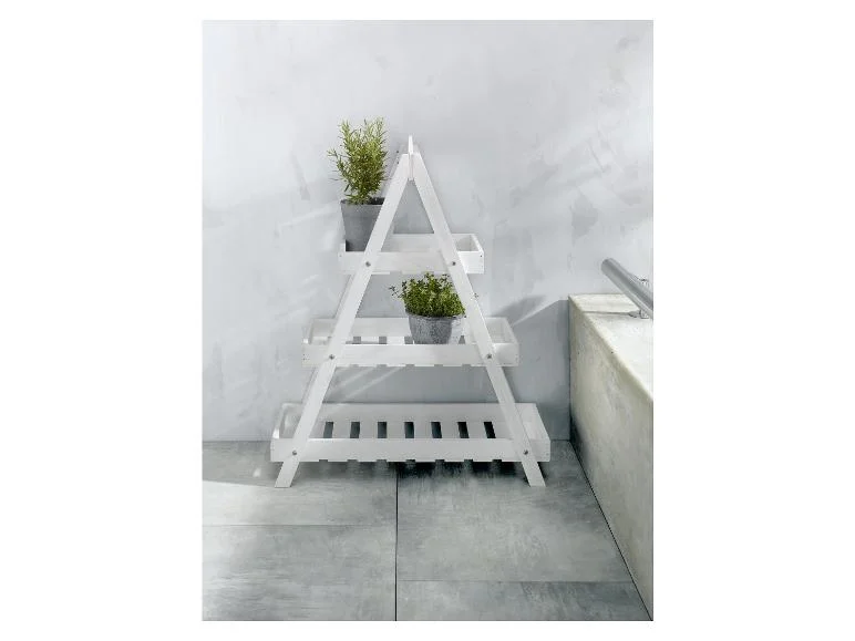 Étagère escalier pour plantes