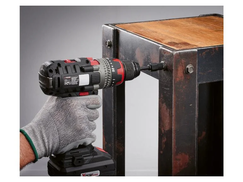 Set d'accessoires pour vis ou écrous