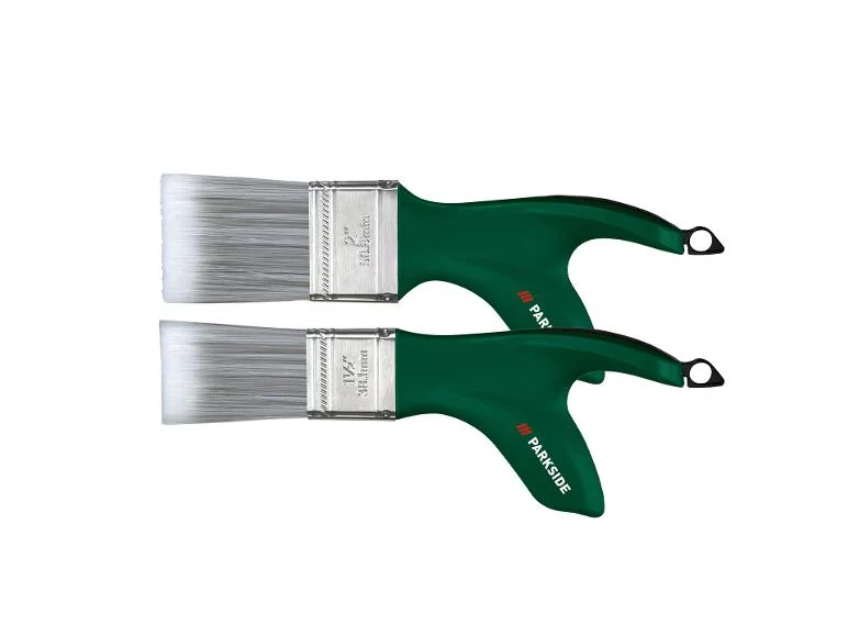 Pinceau avec manche ergonomique