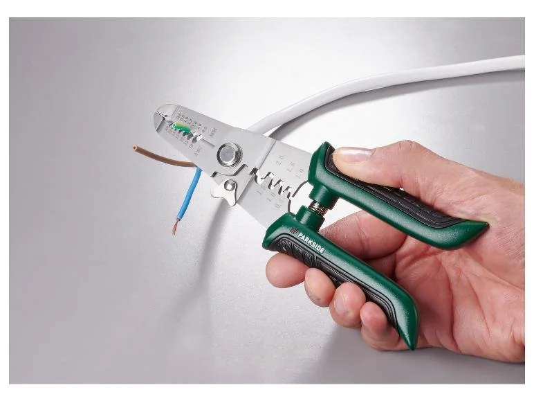 Pince à dénuder multiple ou Coupe-câble