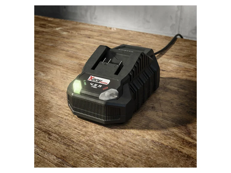 PARKSIDE® Chargeur de batterie PLG 20 C3, 4,5 A, 20 V