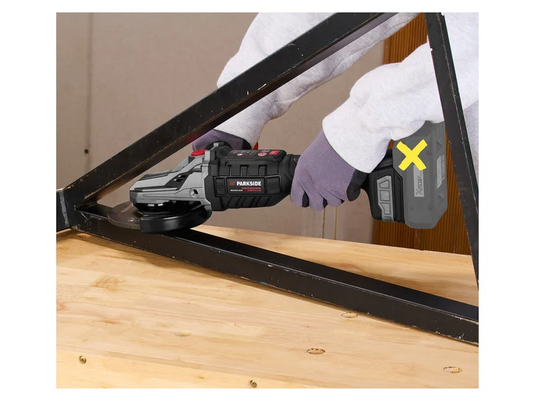 PARKSIDE PERFORMANCE® Meuleuse d'angle sans fil à tête plate PPWSFA 20-Li A2, 20 V