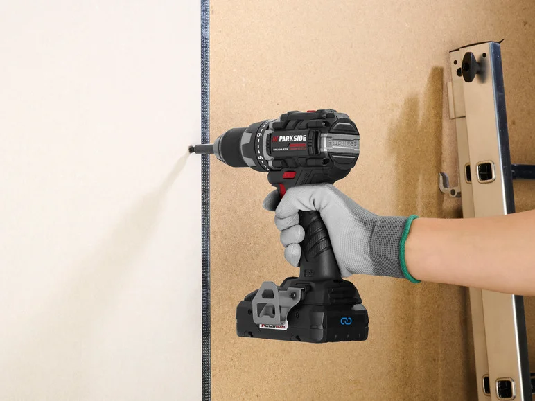 PARKSIDE PERFORMANCE® Set de douilles et embouts pour clé à choc, PSS 21 A1, 21 pièces